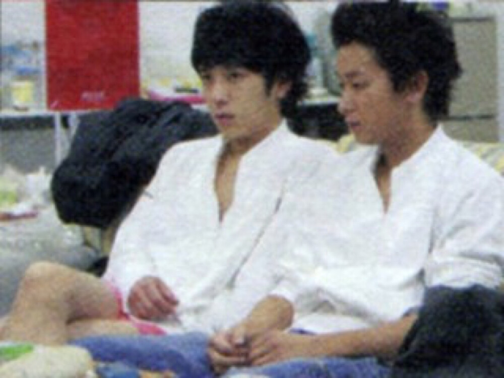 嗯？。。。。ninomi的粉色小短裤