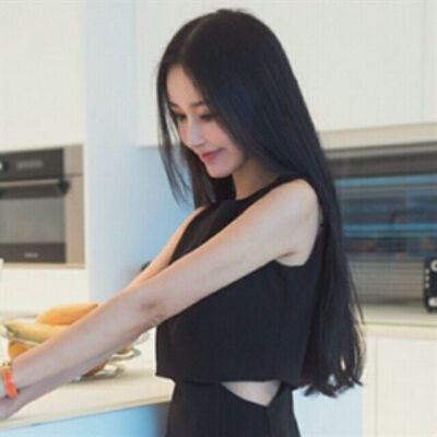 女生头像:乖巧. ๑了无悲欢