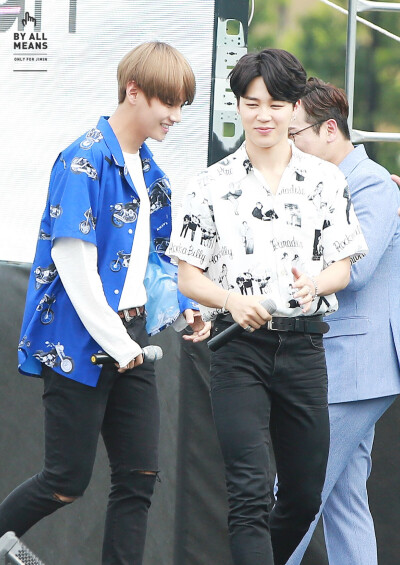 95line vmin
防弹少年团 BTS bangtanboys
金南俊 金硕珍 闵玧其 郑号锡 朴智旻 金泰亨 田柾国