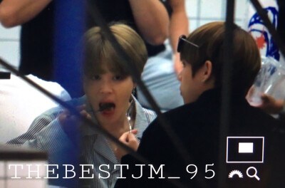 95line vmin
防弹少年团 BTS bangtanboys
金南俊 金硕珍 闵玧其 郑号锡 朴智旻 金泰亨 田柾国