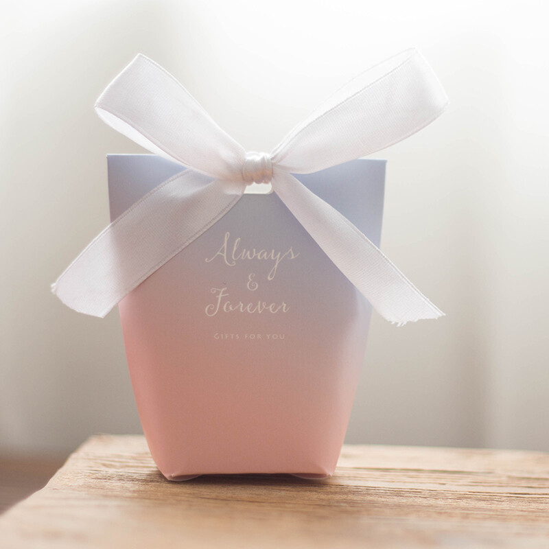 范妮范粉蓝渐变喜糖盒子创意小号纸盒婚礼用品糖袋包装
