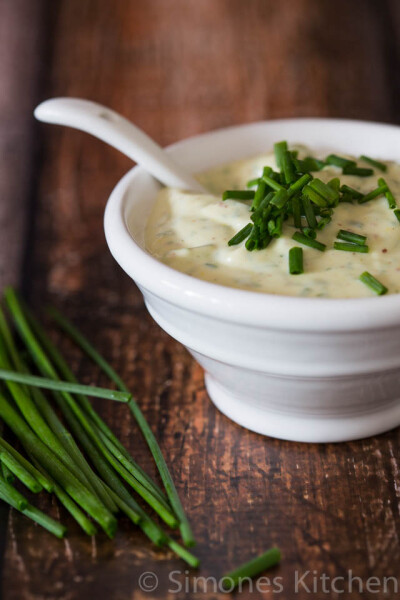 Making chive mayonaise | insimoneskitchen.com