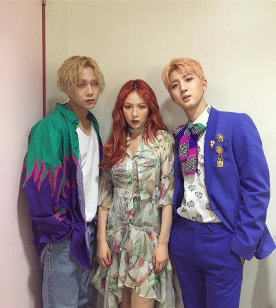 Triple H 泫雅 Hui（李会泽） E'Dawn（金孝钟）