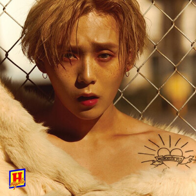 Triple H 泫雅 Hui（李会泽） E'Dawn（金孝钟）