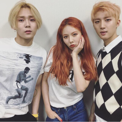 Triple H(트리플 H) TRIPLE H 金泫雅（Kim Hyun A） 李会泽（Hui） 金孝钟（E'Dawn） 美图 壁纸 