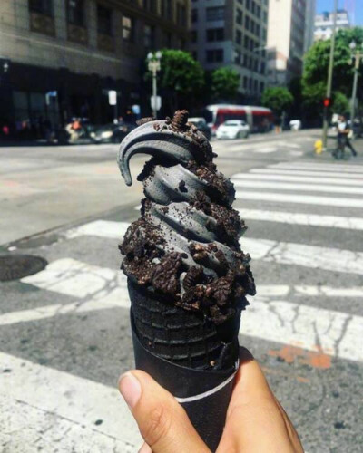 碳黑冰淇淋