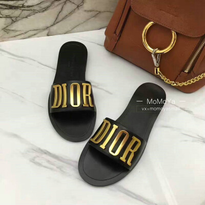 Dior 拖鞋