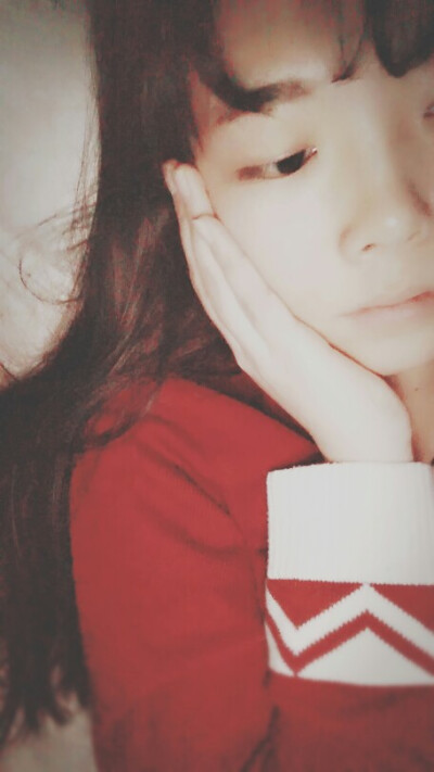 无意中在沙发拍的最有意境的照片