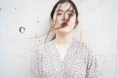 想念一百遍 不说一遍