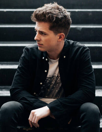 断眉 查理普斯 Charlie Puth