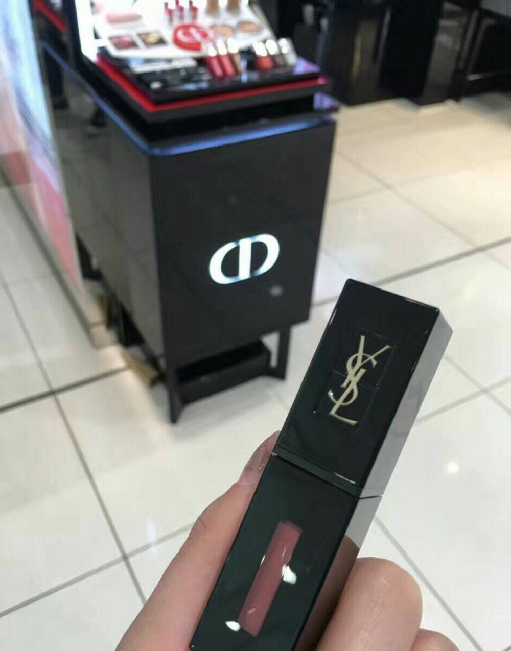 Ysl 407