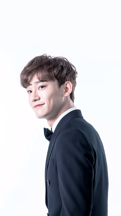 Cr. Twitter: __adiantum ​​​ ​​​​ ​​​​超级好看的壁纸 饭制 EXO 金钟大 CHEN CBX 杂志拍摄 身着西装的他