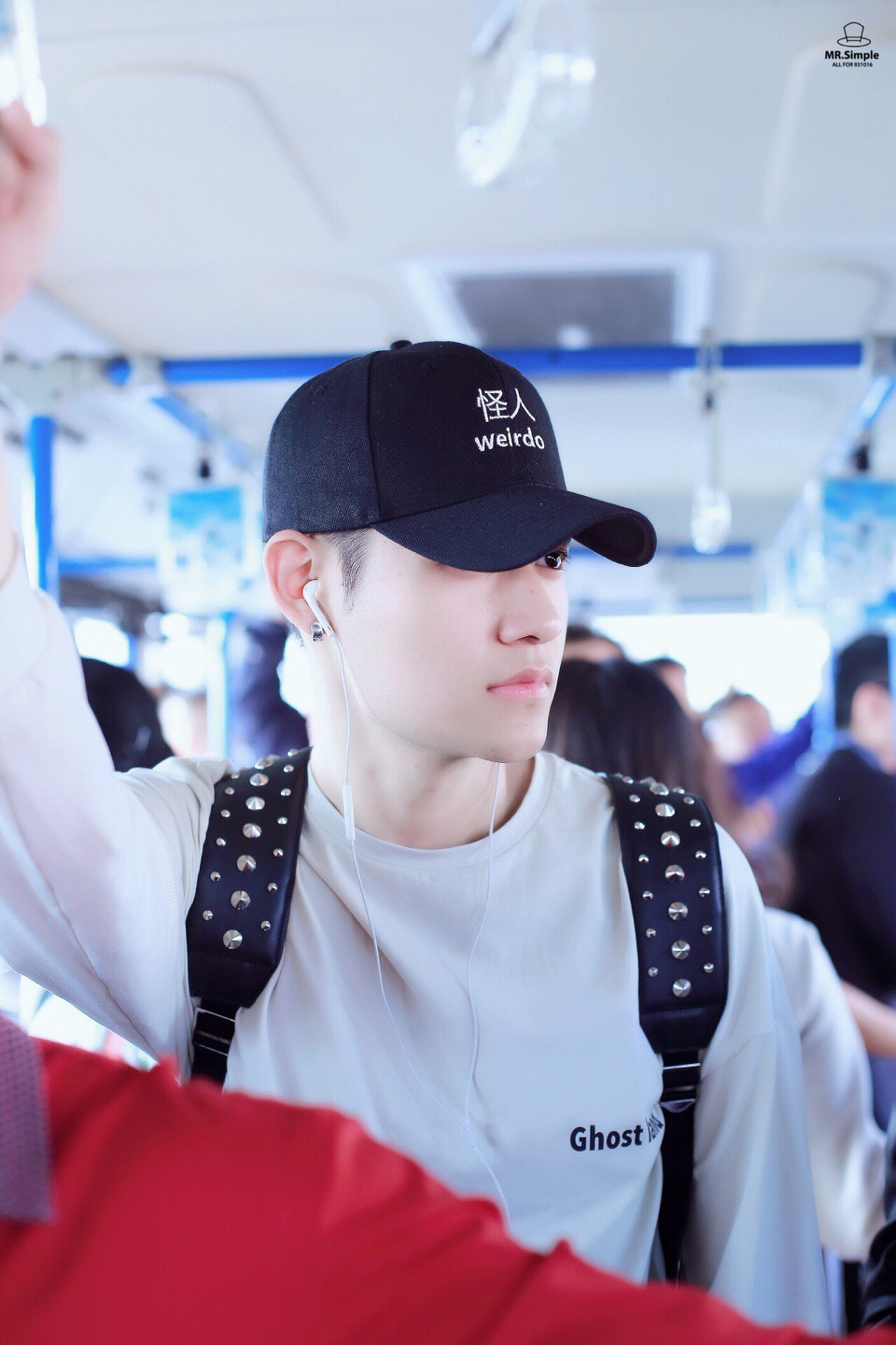 逆境時，忍耐。
順境時，收斂。
得意時，看淡。
失意時，隨緣。
