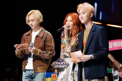 Triple H(트리플 H) TRIPLE H 金泫雅（Kim Hyun A） 李会泽（Hui） 金孝钟（E'Dawn） 美图 壁纸 马儿 泫雅