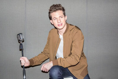 断眉 Charlie Puth 查理普斯