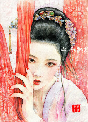 出处：北襄 【提笔写信，只有一句话。那天一起见到的景色，再也回不去，再也无法看见】

宁若天趴在书桌前哭了好久，泪啪嗒啪嗒地落在纸上，晕开了墨迹。

那日的天也如今日湛蓝，那日的花也如今日这般清香，那日的你……风华绝立，可惜……今日没有你。

宁若天与他自小便熟识，两家也定了娃娃亲。

记得那时宁若天还不屑，嘟着嘴道。

“我才不要和这个呆子成亲。”

其实他也不呆，只是寡言少语，可他心细。 

她的生辰他从未忘记，她的口味他也了解，她的字迹他更是熟悉。 

小时候，他牵着宁若天走遍了长安。

少年时，他带着宁若天看遍了大漠风光。

可是在大漠他认识了一个异域女子，唤作抹棯。

她不同于宁若天