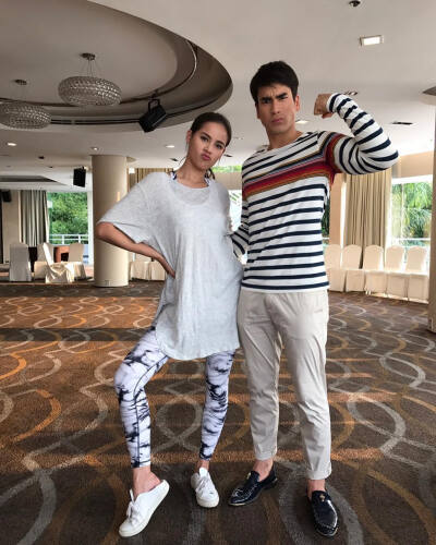 Yaya Urassaya Sperbund-Barry Nadech Kugimiya/naya