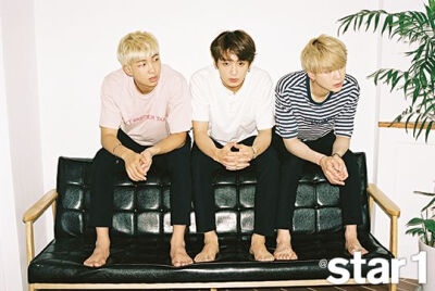 BTS防弹少年团
杂志图