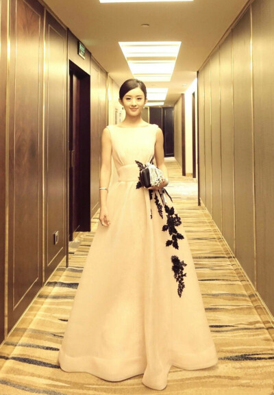 蜡像，逼真的喂