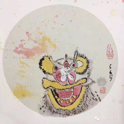 Color的孩子们用水墨描绘的舞狮
威武凶猛的狮子
在孩子的画笔下
结合了国画的色彩
更有一种中国特色的味道
造型也变得机灵鬼怪