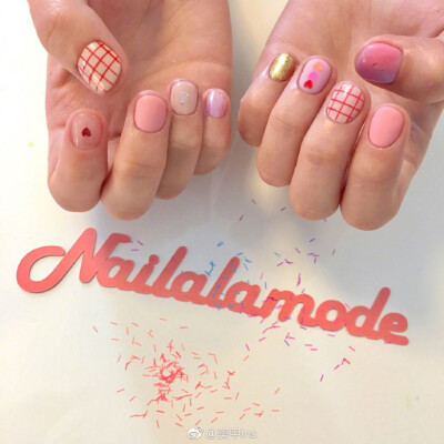 选一款去度假吧??ins：nailalamode ????