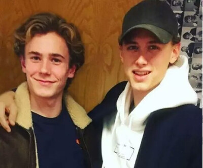 henrik holm ＆tarjei sandvik moe