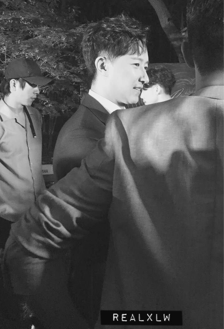 韩庚 饭拍活动图