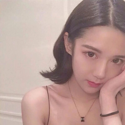 咬唇爱好者（女头）