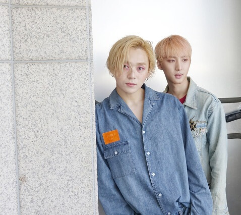 Triple H(트리플 H) 3人组混声组合Triple H(泫雅&HUI(李会泽)&E'DAWN(金晓钟) TRIPLE H 李会泽（Hui） 金孝钟（E'Dawn） 美图 壁纸