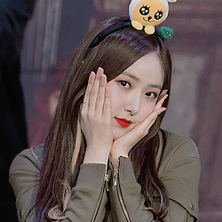 黄恩妃 SinB GFriend 爱豆头像♡