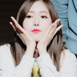 黄恩妃 SinB GFriend 爱豆头像♡