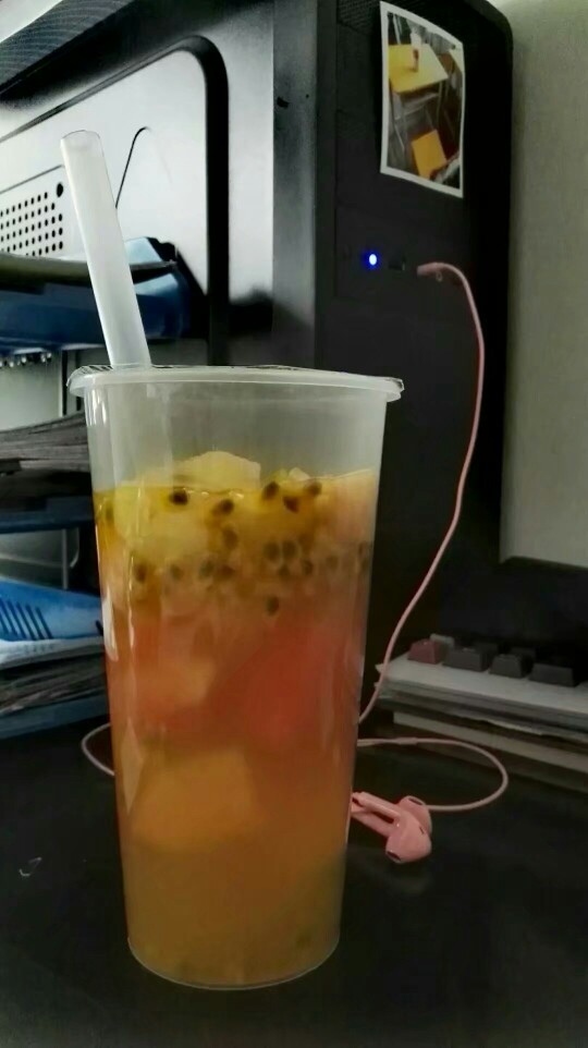 juice鲜榨果汁，水果茶