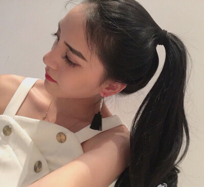 大眼女孩，清新女头
