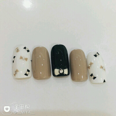 卡其