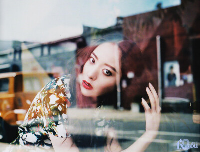 Bazaar 2013.五月号 郑秀晶 Krystal