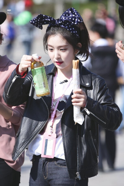 #Irene# 170419 爱宝乐园饭拍4P