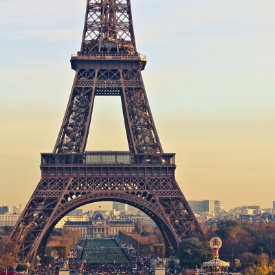 巴黎铁塔