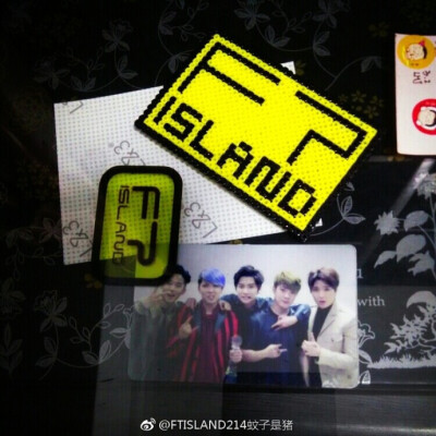 #FTISLAND##FTISLAND出道十周年快乐#做了两个小时的拼豆 酷毙了哈哈哈 DIY周边#花式比心# ​​​​