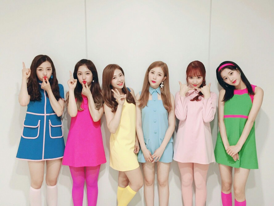 april 金彩媛 李娜恩 梁睿娜 李真率 尹彩暻尹彩京 rachel