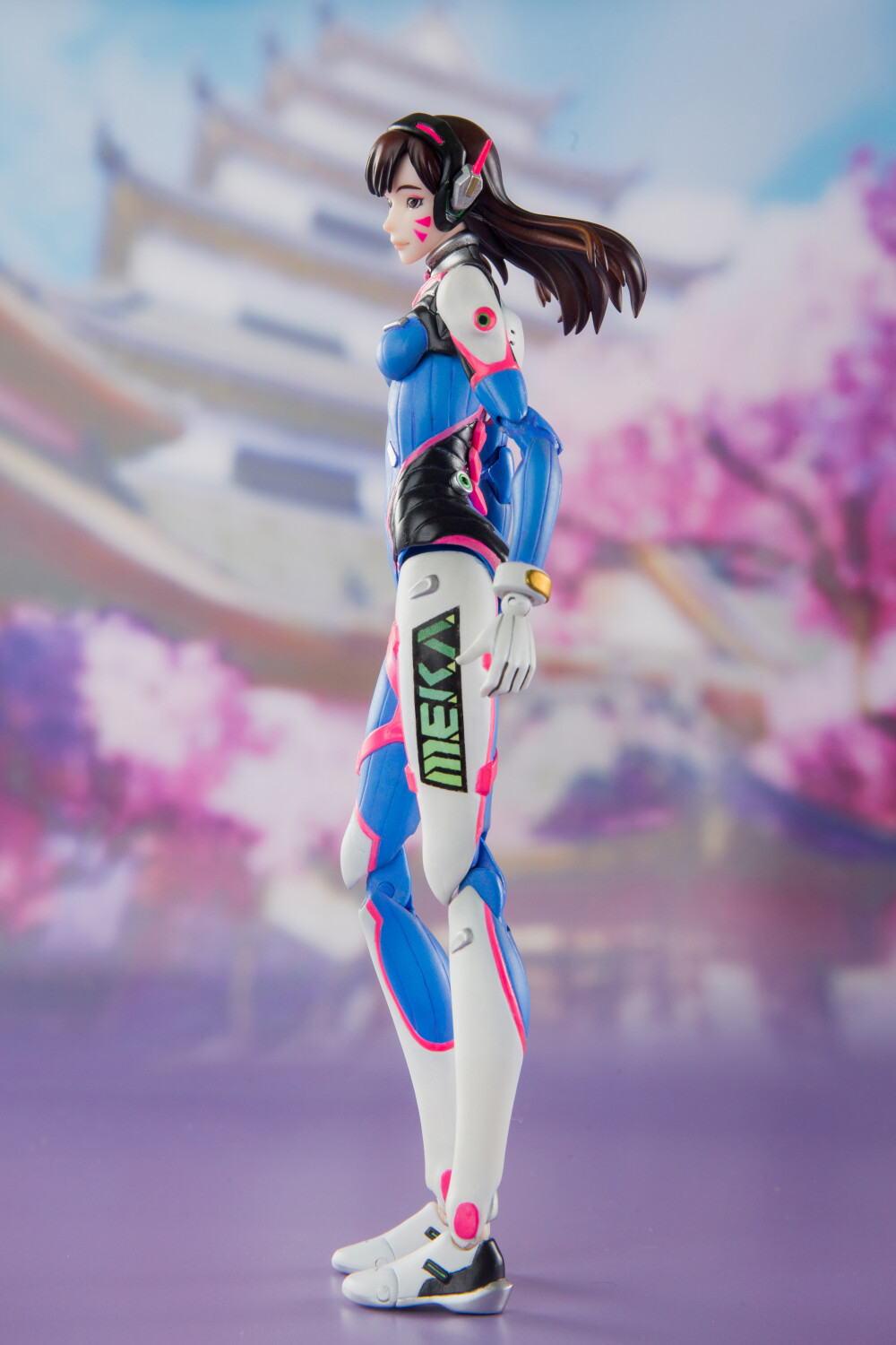 凡造VANZO 宋哈娜 D.va 1/10可动手办 玩游戏就是要赢！https://item.taobao.com/item.htm?spm=a1z10.1-c-s.w11216627-15561562650.3.coz0Kb&id=544579551319&scene=taobao_shop