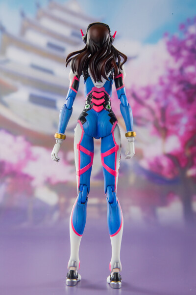 凡造VANZO 宋哈娜 D.va 1/10可动手办 玩游戏就是要赢！https://item.taobao.com/item.htm?spm=a1z10.1-c-s.w11216627-15561562650.3.coz0Kb&id=544579551319&scene=taobao_shop