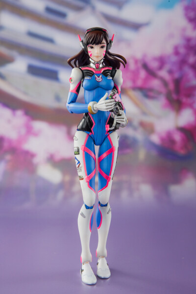 凡造VANZO 宋哈娜 D.va 1/10可动手办 玩游戏就是要赢！https://item.taobao.com/item.htm?spm=a1z10.1-c-s.w11216627-15561562650.3.coz0Kb&id=544579551319&scene=taobao_shop