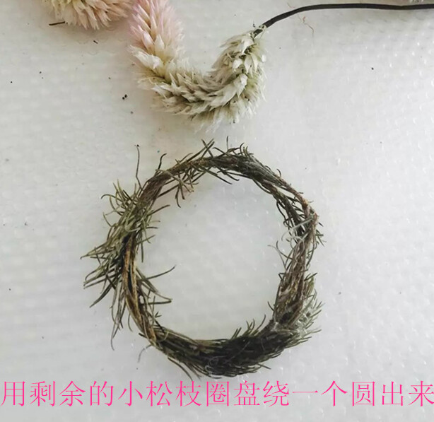  lwowlife创意手工生活馆是一家综合的手工DIY创意生活馆，DIY便是”DO IT YOURSELF“译为顾客可以亲手制作的意思！ lwowlife创意手工生活馆便是这样一家综合的手工DIY潮流店！有兴趣的可以百度搜索优加手作哦~