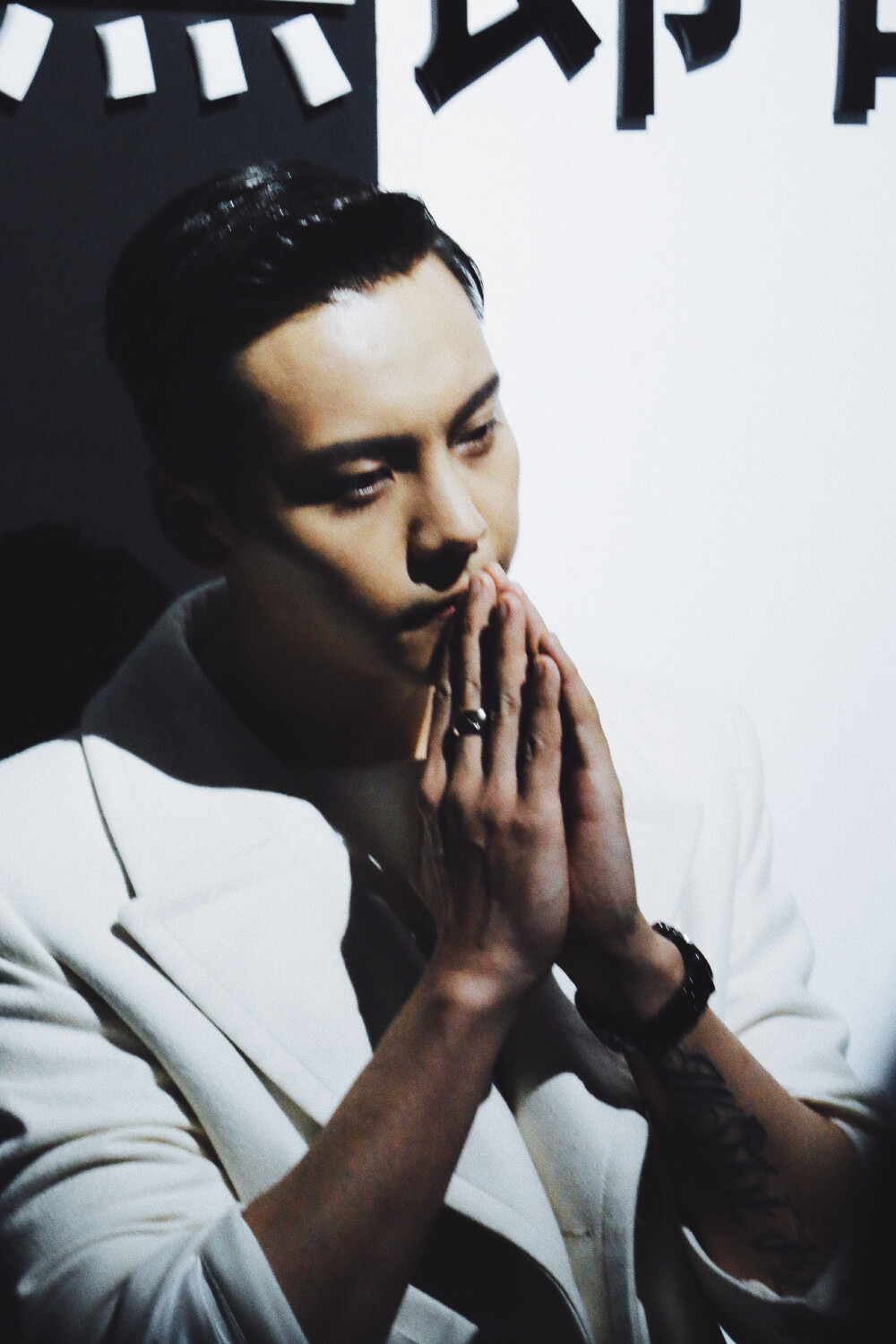 【陈伟霆】【cwt】【陈等等】【William Chan Wai-Ting】 170602 Chanel J12 非黑即白 上海活动 香奈儿Chanel中国腕表形象大使陈伟霆 无水印 3344 x 5016 px (图源： 微博@baolibaoqideting weibo.com/5945154468/F60tP9jTT)