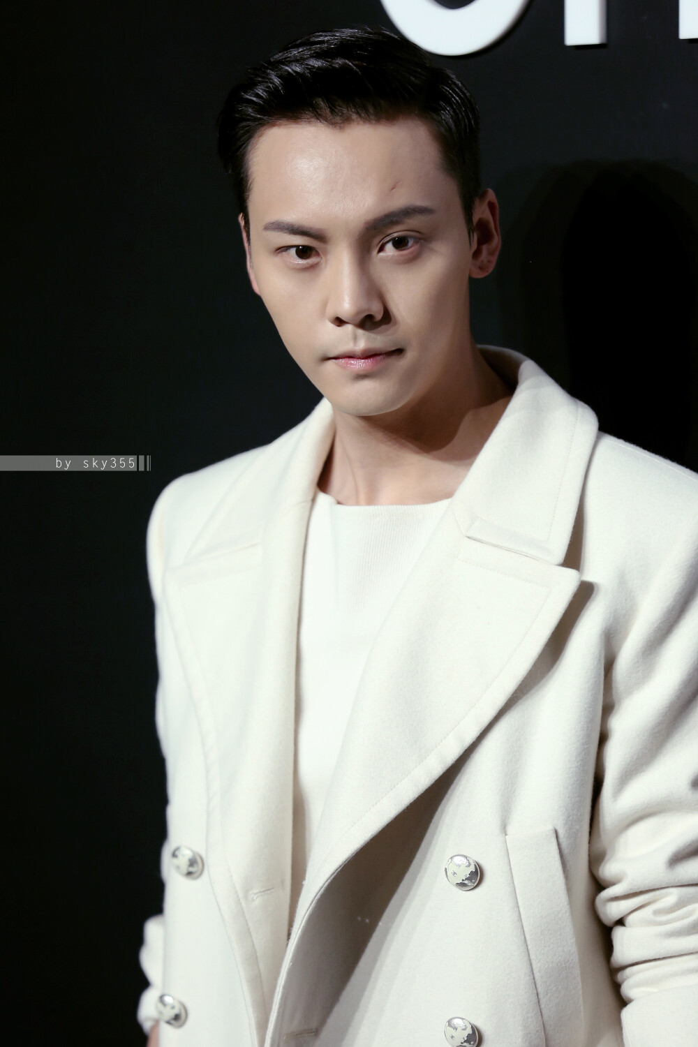 【陈伟霆】【cwt】【陈等等】【William Chan Wai-Ting】 170602 Chanel J12 非黑即白 上海活动 香奈儿Chanel中国腕表形象大使陈伟霆 2000 x 3000 px (图源： 微博@oO珊瑚舞Oo weibo.com/1488552075/F60FilZhN)