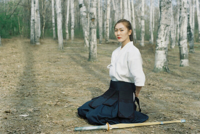 【剑道】初心不改，仗剑天涯。
拍摄&后期：Jael 模特:齐
微信公号ID：brightanddesire
未经本人同意，不得转载。