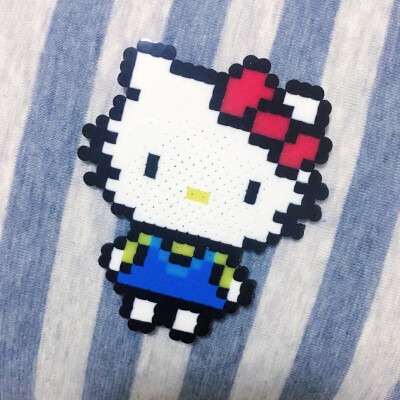 hello kitty 拼豆