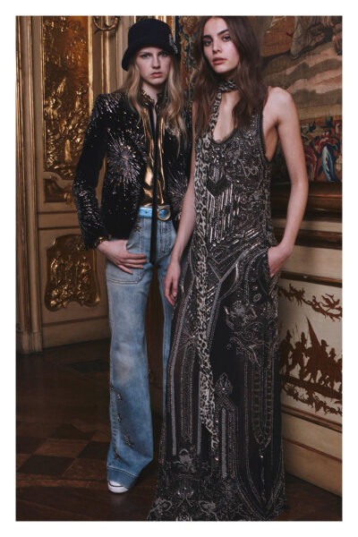 意大利设计师品牌 Roberto Cavalli 2016 早秋系列LookBook