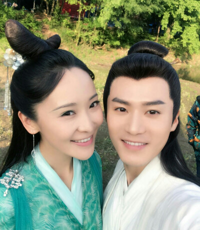 天乩之白蛇传说