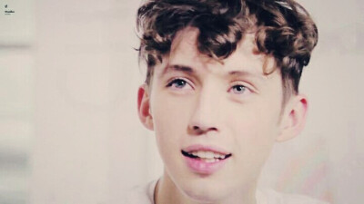 troye